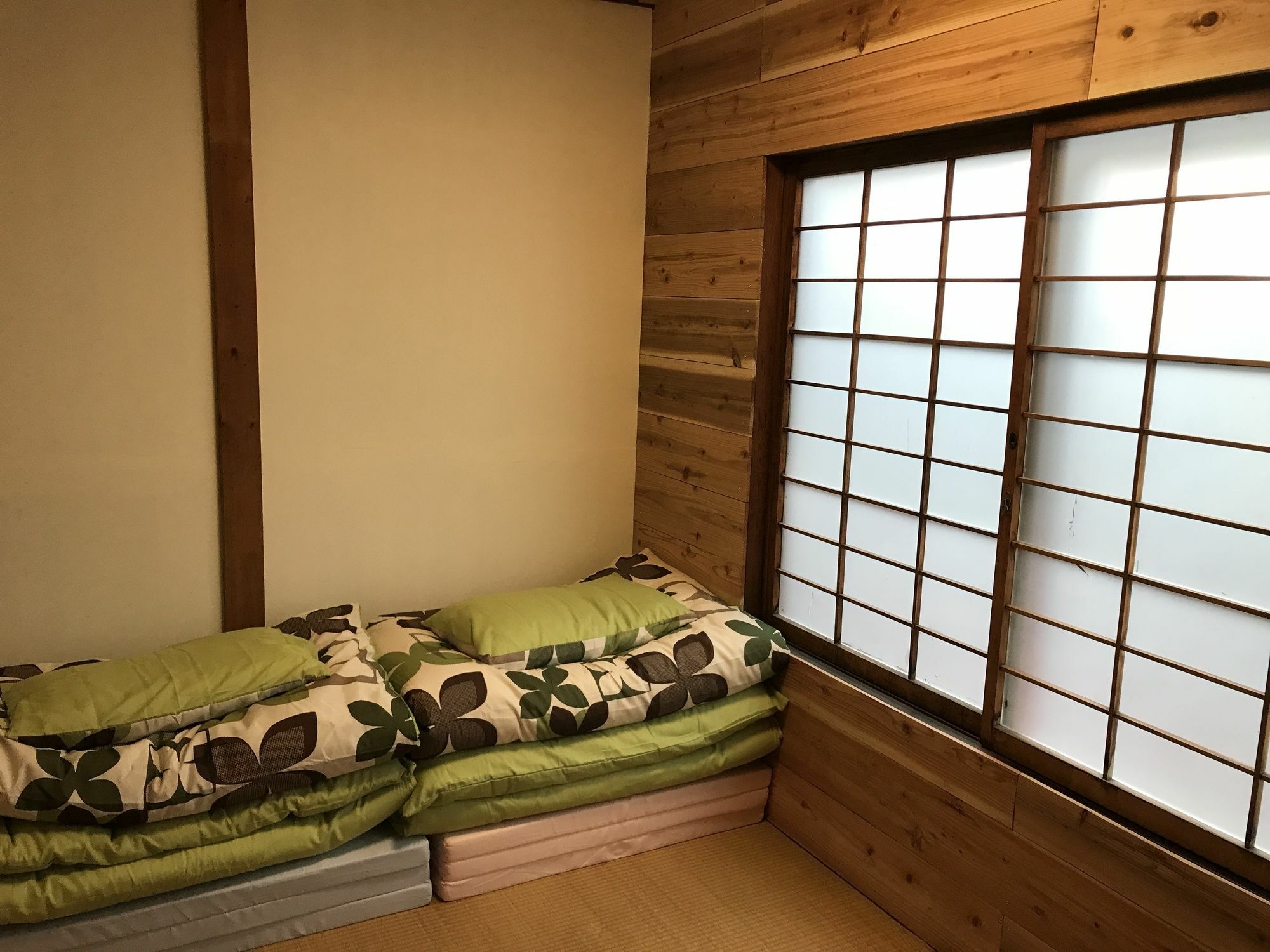 Guesthouse Daruma Takayama  Eksteriør billede